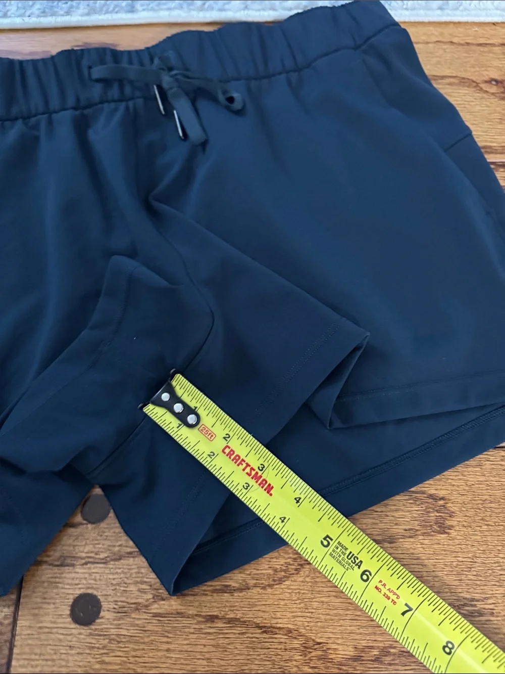 Lululemon On The Fly Short Navy Size 12